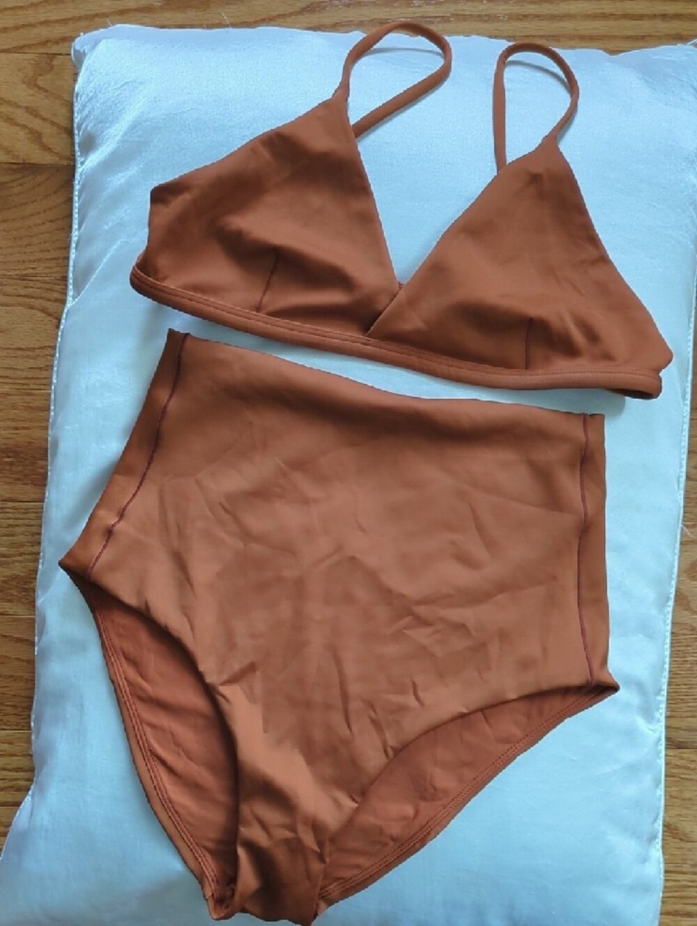 SET Left On Friday Hi-Tide Bikini